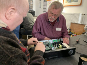 Repair Cafe in der Villa @ Die Villa